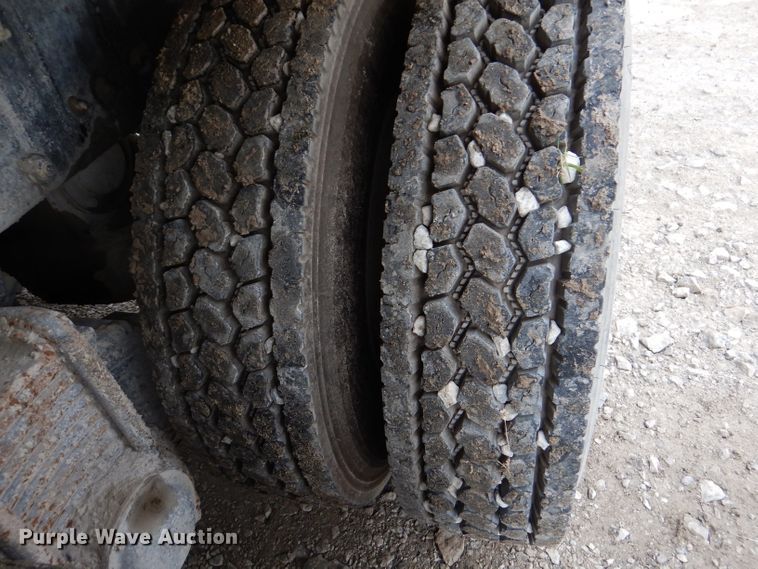 image for item DL3343 1986 Mack DM685S  ready mix truck