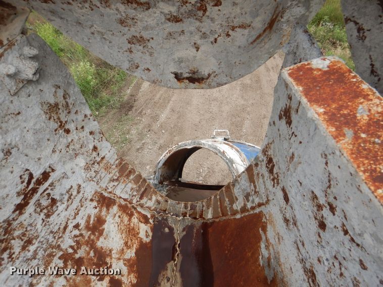 image for item DL3344 1986 Mack DM685S  ready mix truck