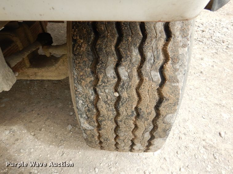 image for item DL3344 1986 Mack DM685S  ready mix truck