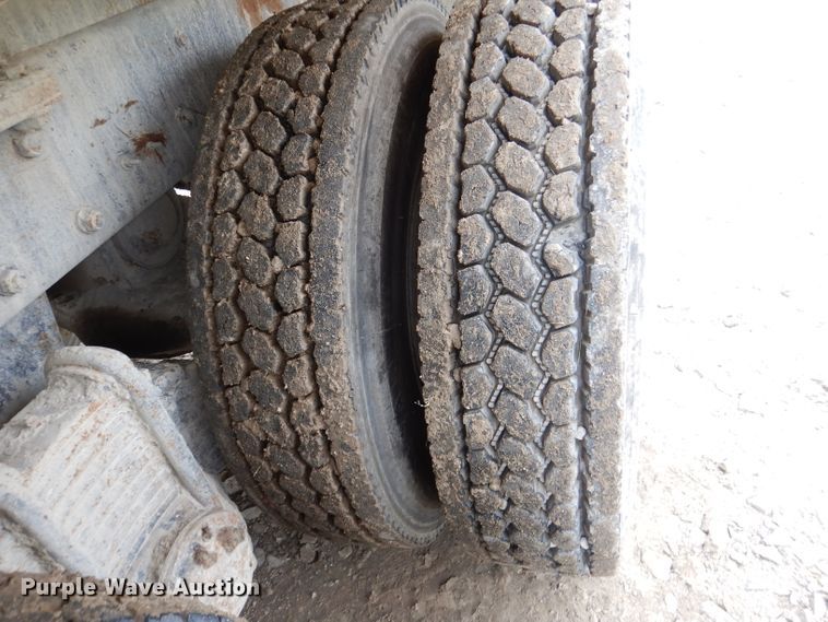 image for item DL3344 1986 Mack DM685S  ready mix truck