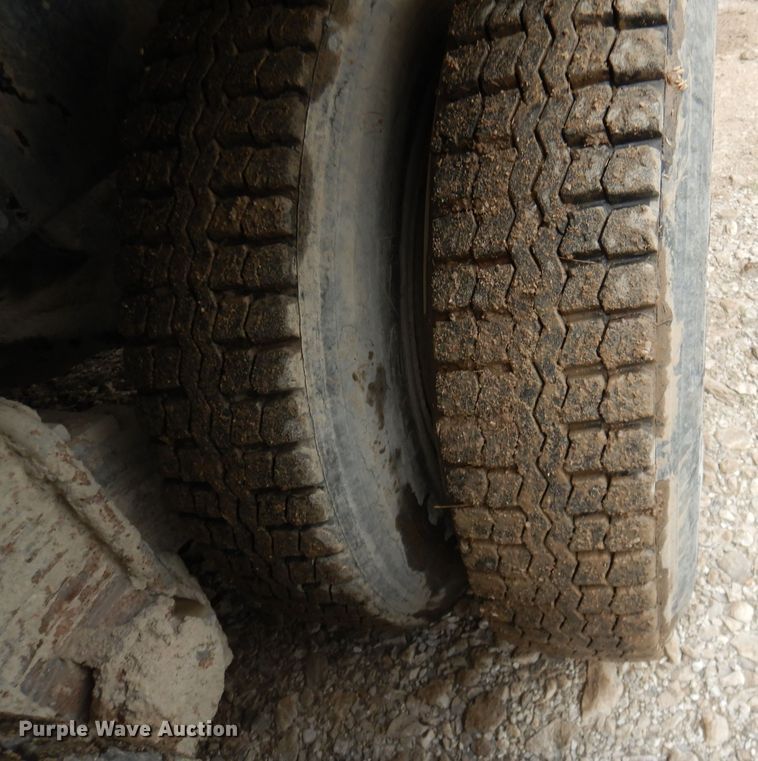 image for item DL3344 1986 Mack DM685S  ready mix truck