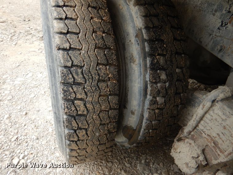 image for item DL3344 1986 Mack DM685S  ready mix truck