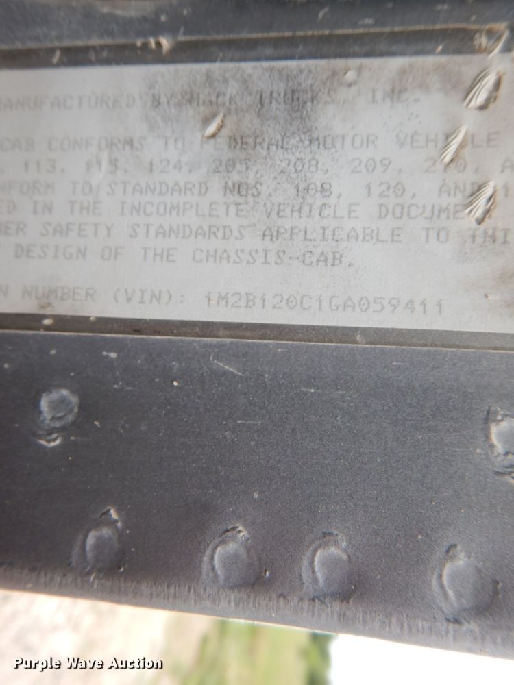 image for item DL3344 1986 Mack DM685S  ready mix truck