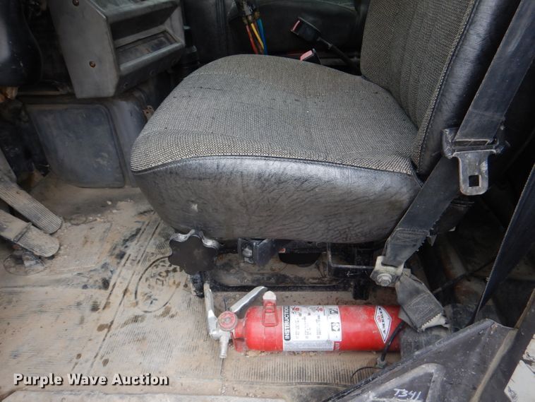 image for item DL3345 1996 Mack DM688S  ready mix truck