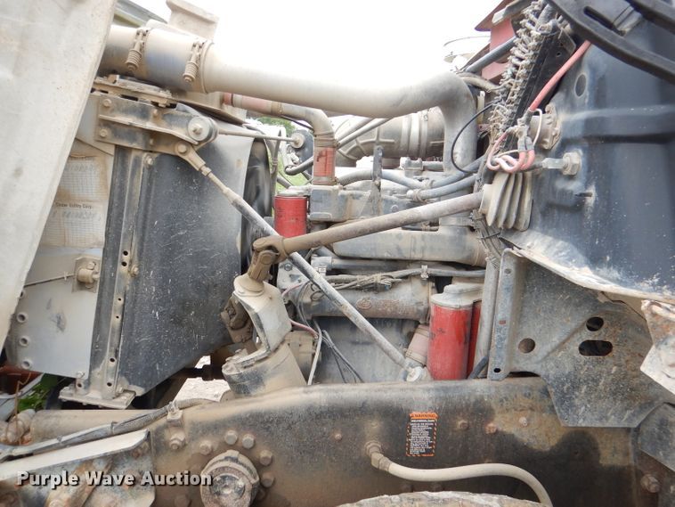 image for item DL3345 1996 Mack DM688S  ready mix truck