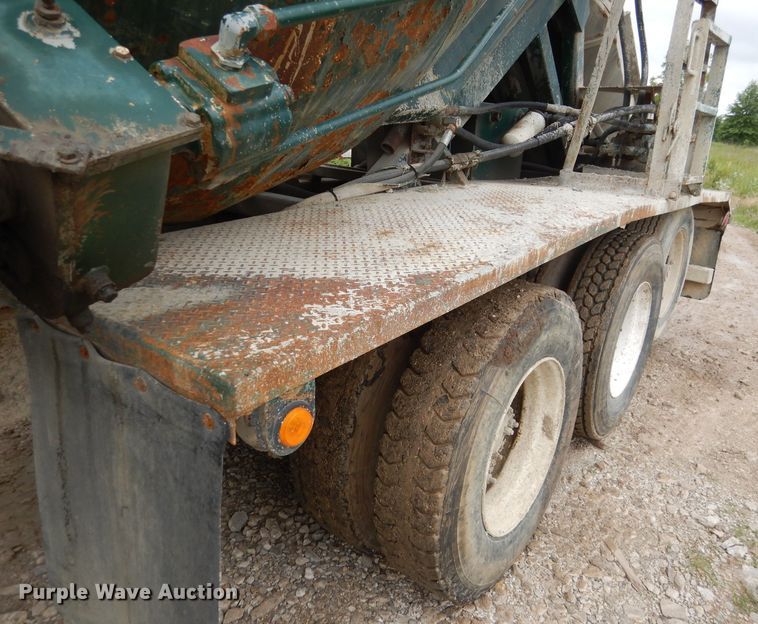 image for item DL3345 1996 Mack DM688S  ready mix truck