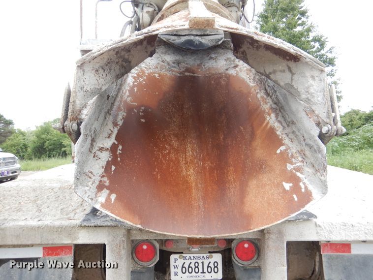 image for item DL3345 1996 Mack DM688S  ready mix truck