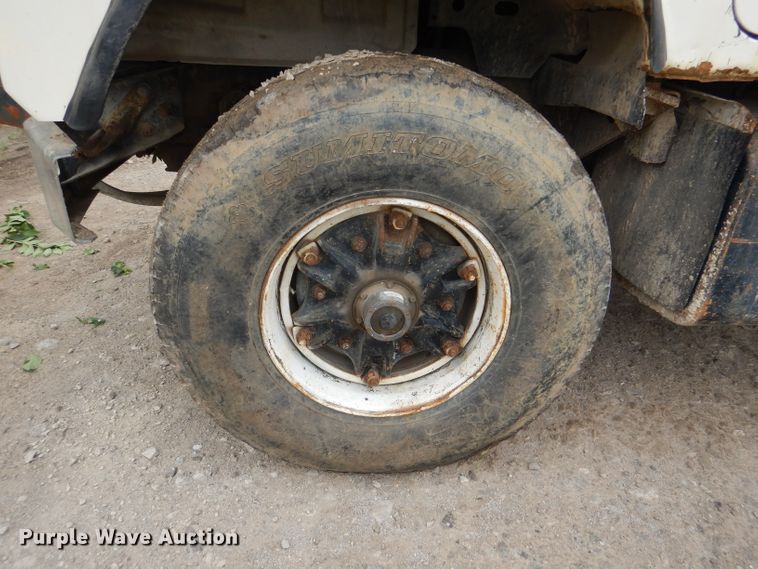 image for item DL3345 1996 Mack DM688S  ready mix truck