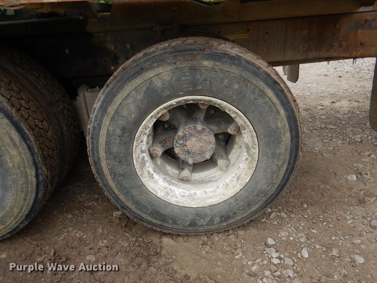 image for item DL3345 1996 Mack DM688S  ready mix truck