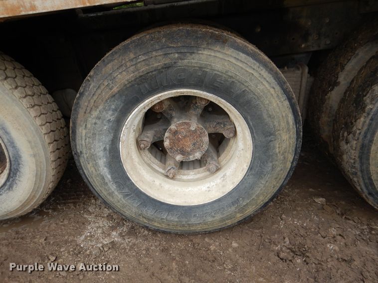 image for item DL3345 1996 Mack DM688S  ready mix truck