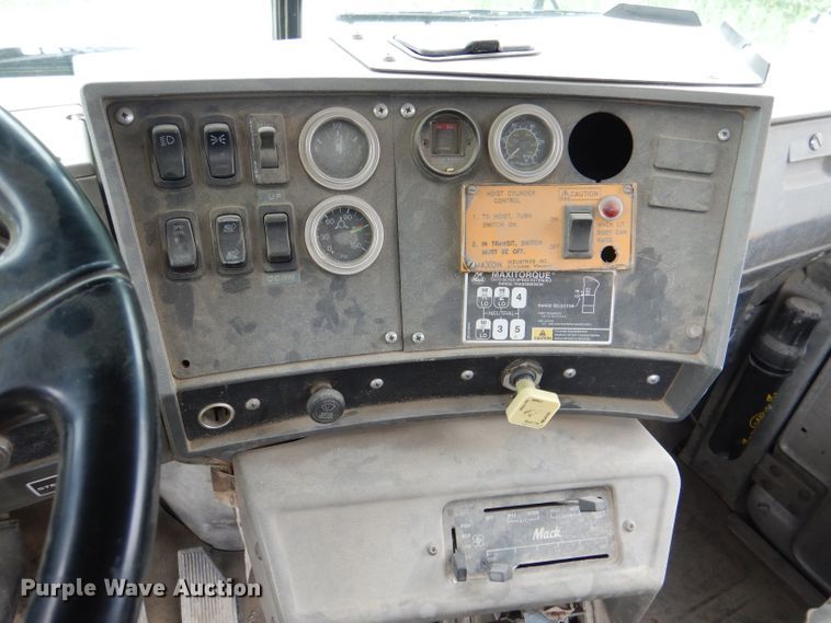 image for item DL3346 2001 Mack RD690S  ready mix truck