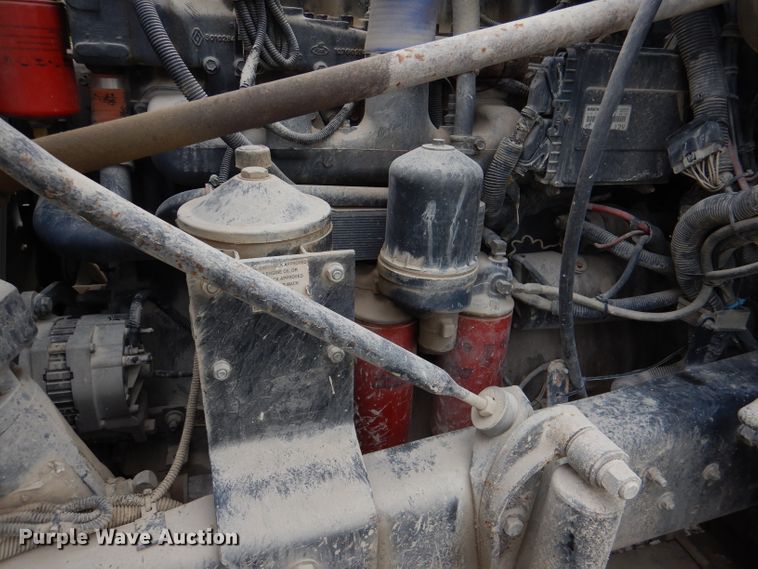 image for item DL3346 2001 Mack RD690S  ready mix truck