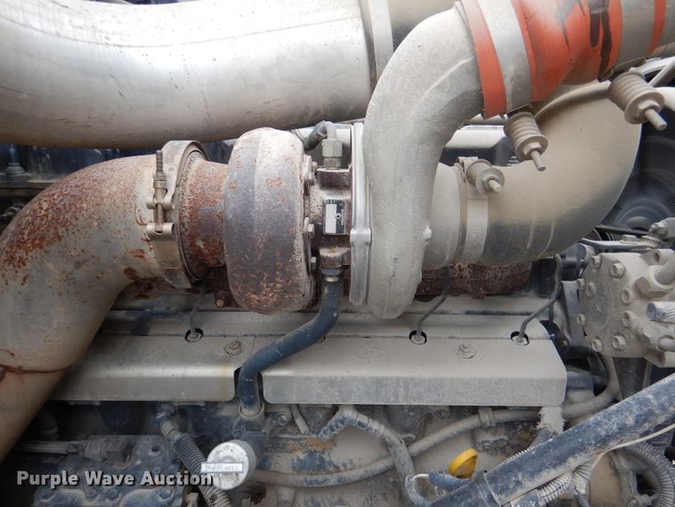 image for item DL3346 2001 Mack RD690S  ready mix truck