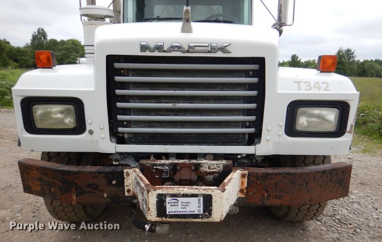 image for item DL3346 2001 Mack RD690S  ready mix truck