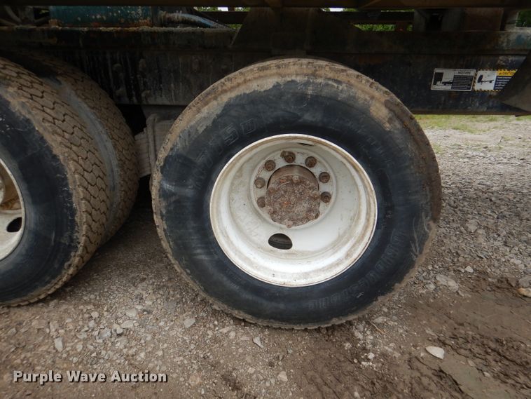 image for item DL3346 2001 Mack RD690S  ready mix truck