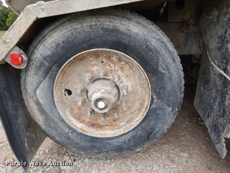 image for item DL3346 2001 Mack RD690S  ready mix truck