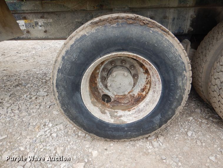 image for item DL3346 2001 Mack RD690S  ready mix truck