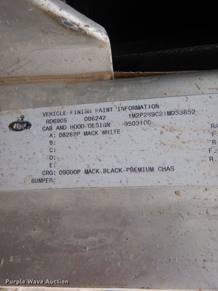 image for item DL3346 2001 Mack RD690S  ready mix truck