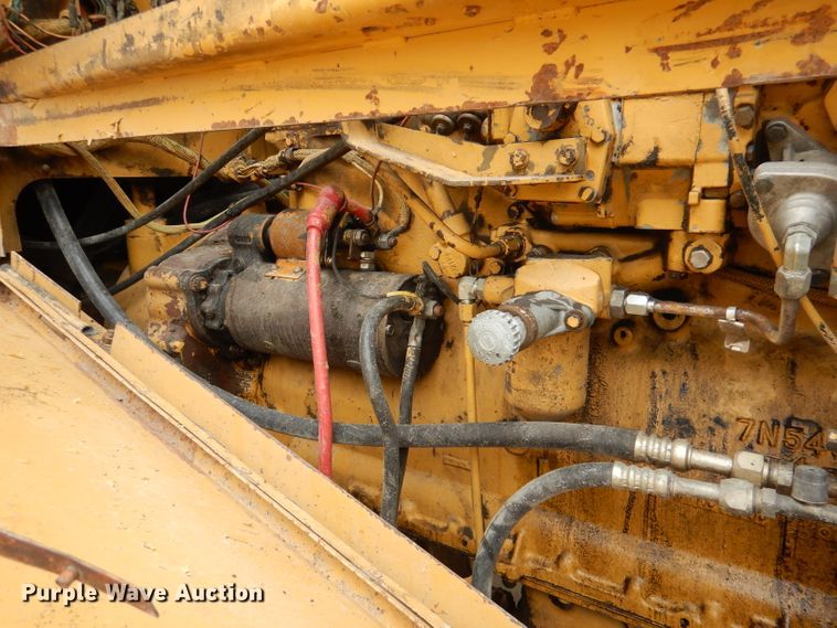 image for item DL3347 1984 Caterpillar 966D  wheel loader