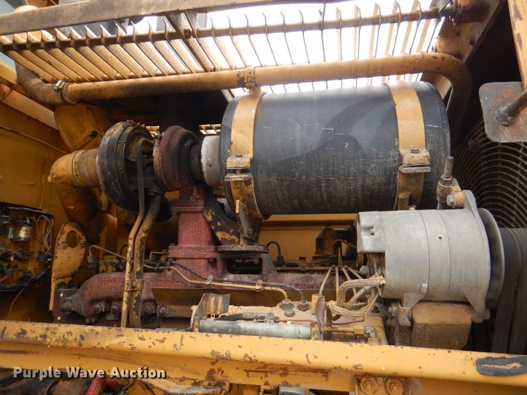 image for item DL3347 1984 Caterpillar 966D  wheel loader