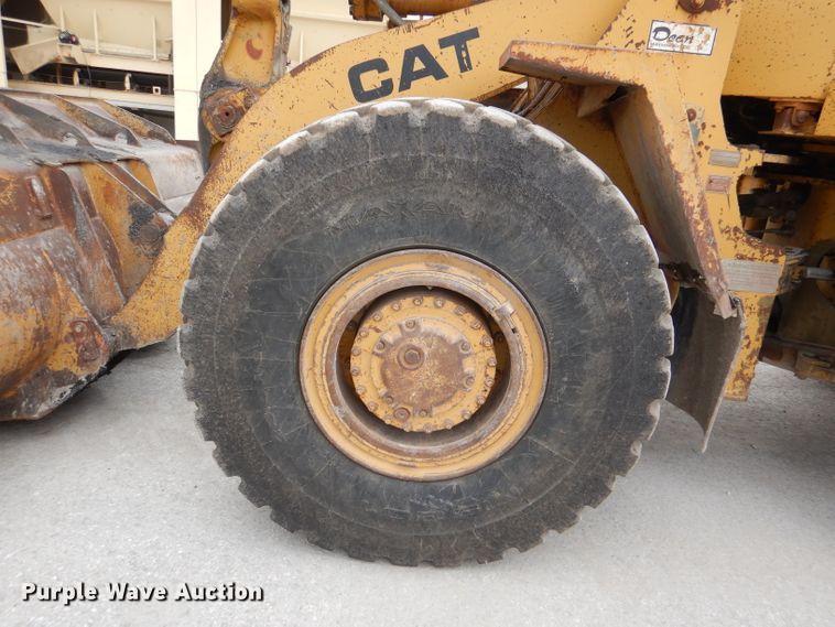 image for item DL3347 1984 Caterpillar 966D  wheel loader