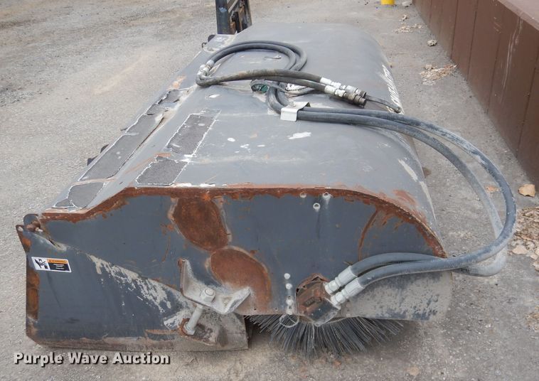 image for item DL3349 2006 Sweepster 20084M-0022  84"W skid steer broom