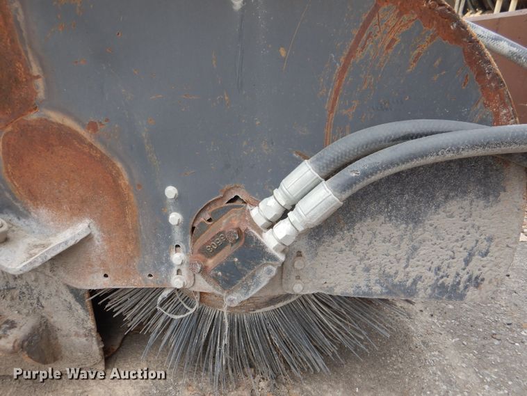 image for item DL3349 2006 Sweepster 20084M-0022  84"W skid steer broom