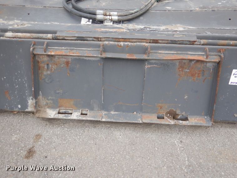image for item DL3349 2006 Sweepster 20084M-0022  84"W skid steer broom