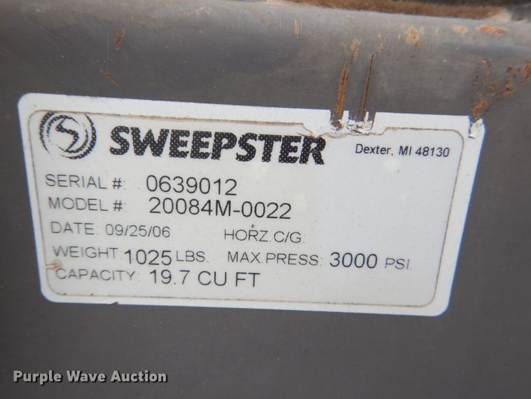 image for item DL3349 2006 Sweepster 20084M-0022  84"W skid steer broom