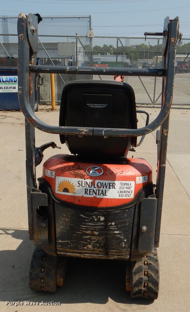 image for item DL3359 2013 Kubota K008-3  mini excavator
