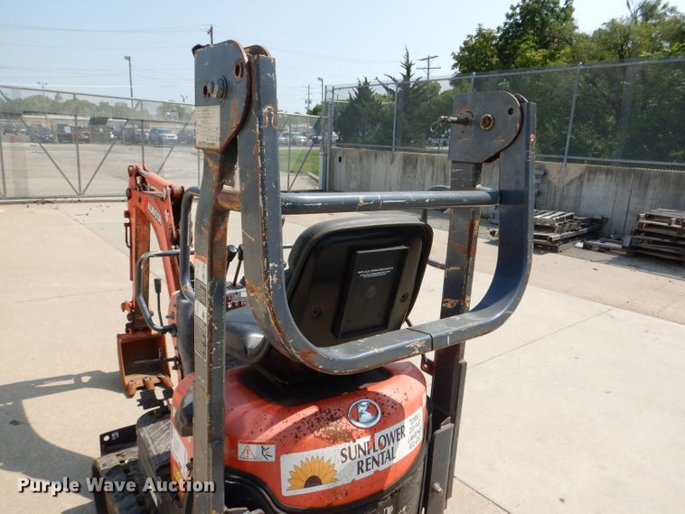 image for item DL3359 2013 Kubota K008-3  mini excavator