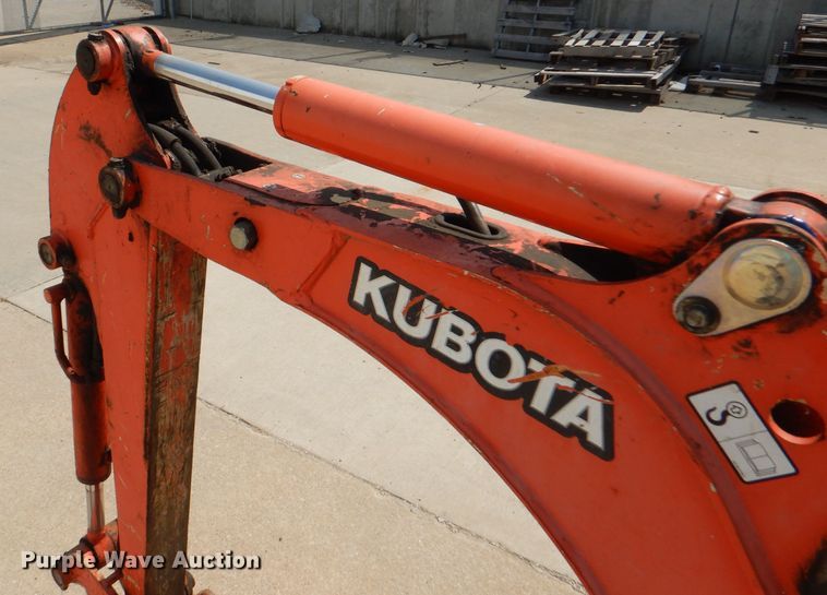 image for item DL3359 2013 Kubota K008-3  mini excavator