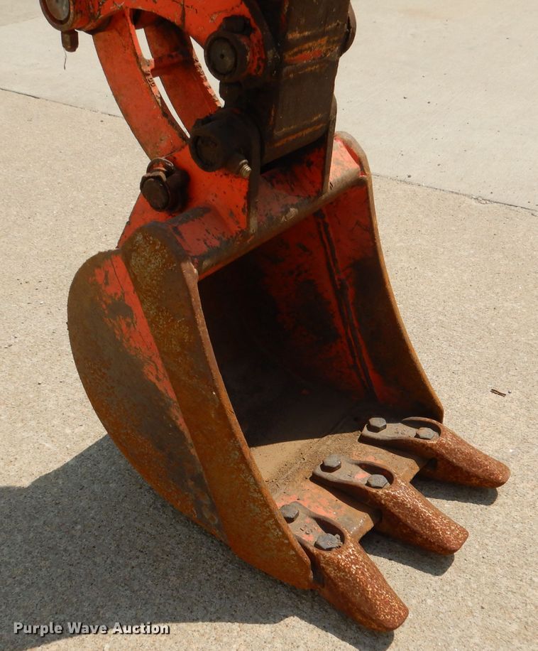 image for item DL3359 2013 Kubota K008-3  mini excavator