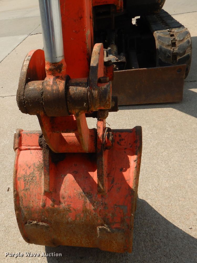 image for item DL3359 2013 Kubota K008-3  mini excavator