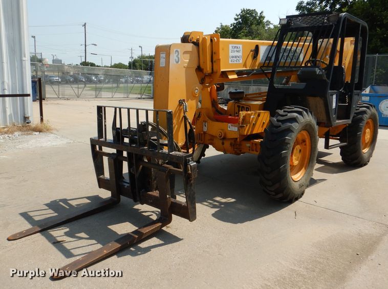 image for item DL3360 2005 JCB 506C  telehandler