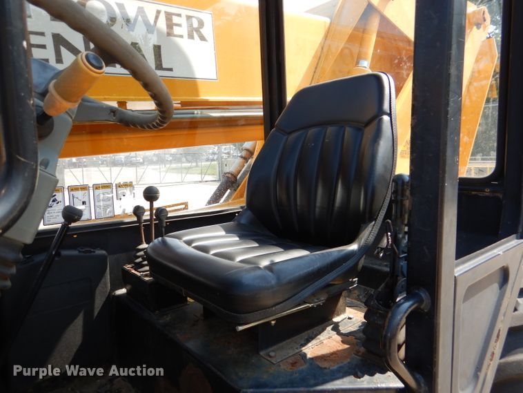 image for item DL3360 2005 JCB 506C  telehandler