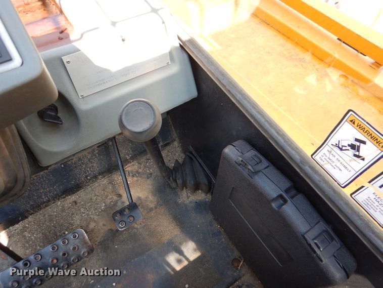 image for item DL3360 2005 JCB 506C  telehandler