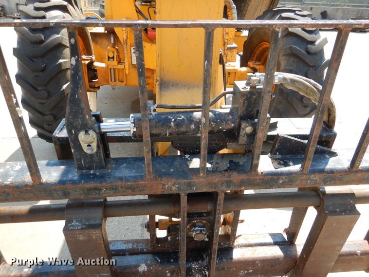 image for item DL3360 2005 JCB 506C  telehandler