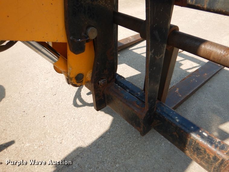 image for item DL3360 2005 JCB 506C  telehandler