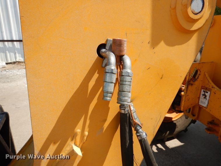 image for item DL3360 2005 JCB 506C  telehandler