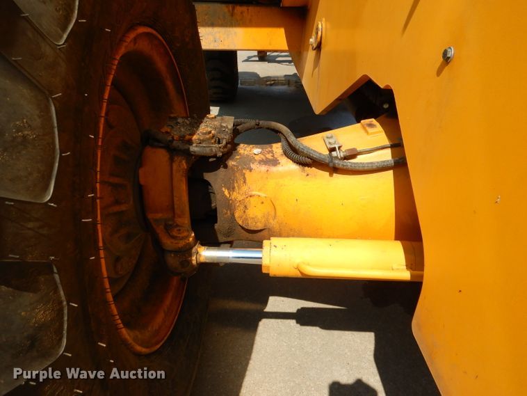 image for item DL3360 2005 JCB 506C  telehandler