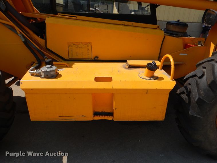 image for item DL3360 2005 JCB 506C  telehandler