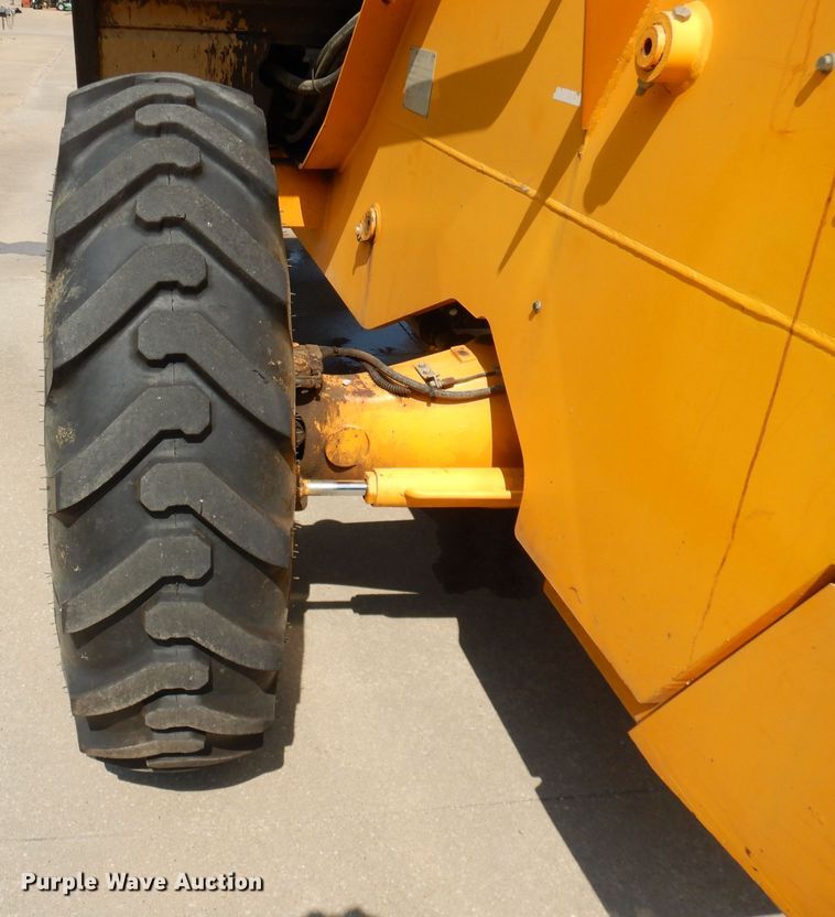 image for item DL3360 2005 JCB 506C  telehandler