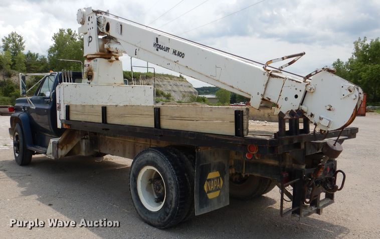 image for item DL3361 1985 GMC C7000  crane truck