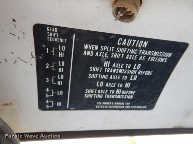 image for item DL3361 1985 GMC C7000  crane truck