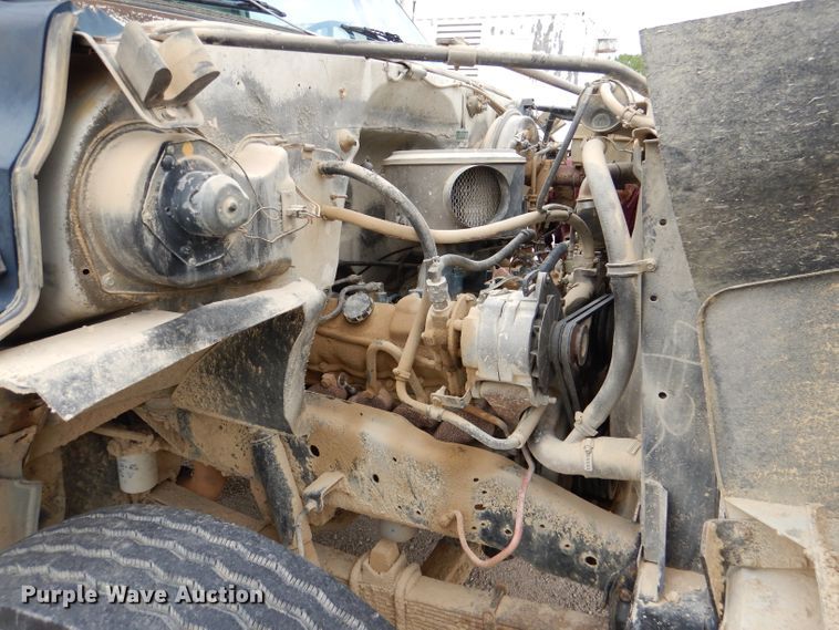 image for item DL3361 1985 GMC C7000  crane truck