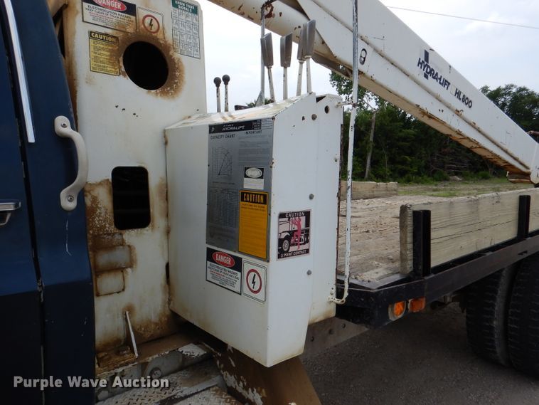 image for item DL3361 1985 GMC C7000  crane truck