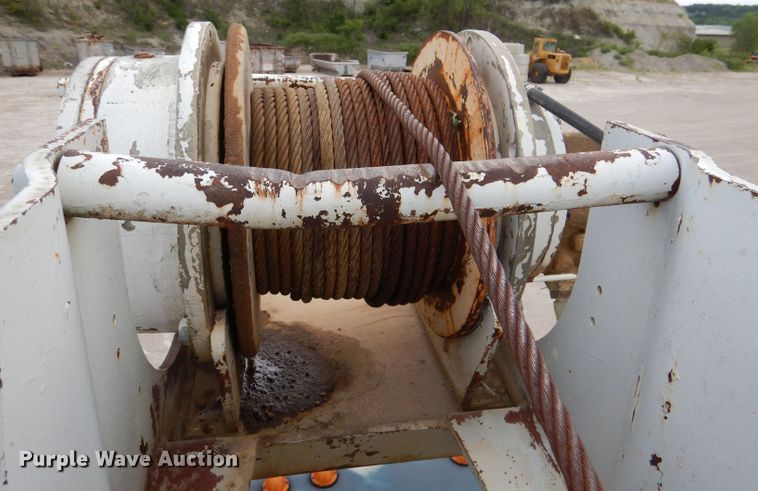 image for item DL3361 1985 GMC C7000  crane truck