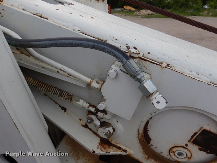 image for item DL3361 1985 GMC C7000  crane truck