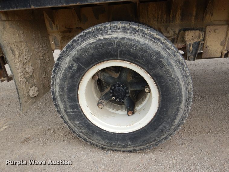 image for item DL3361 1985 GMC C7000  crane truck